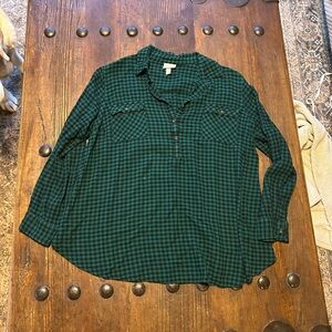 Isabel Maternity by Ingrid & Isabel Green Plaid Button Down Shirt